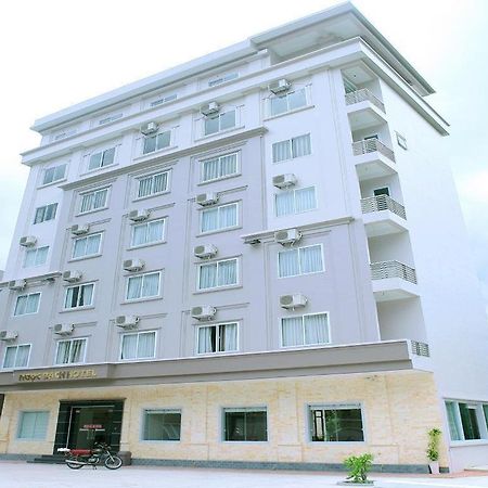 Ngoc Bach Hotel Май Чау Екстериор снимка