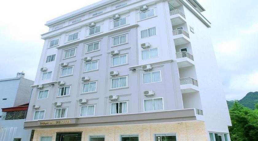 Ngoc Bach Hotel Май Чау Екстериор снимка