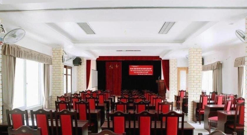 Ngoc Bach Hotel Май Чау Екстериор снимка